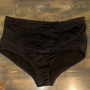 Torrid size 2 Women's Black High-Waisted Bikini Bottoms